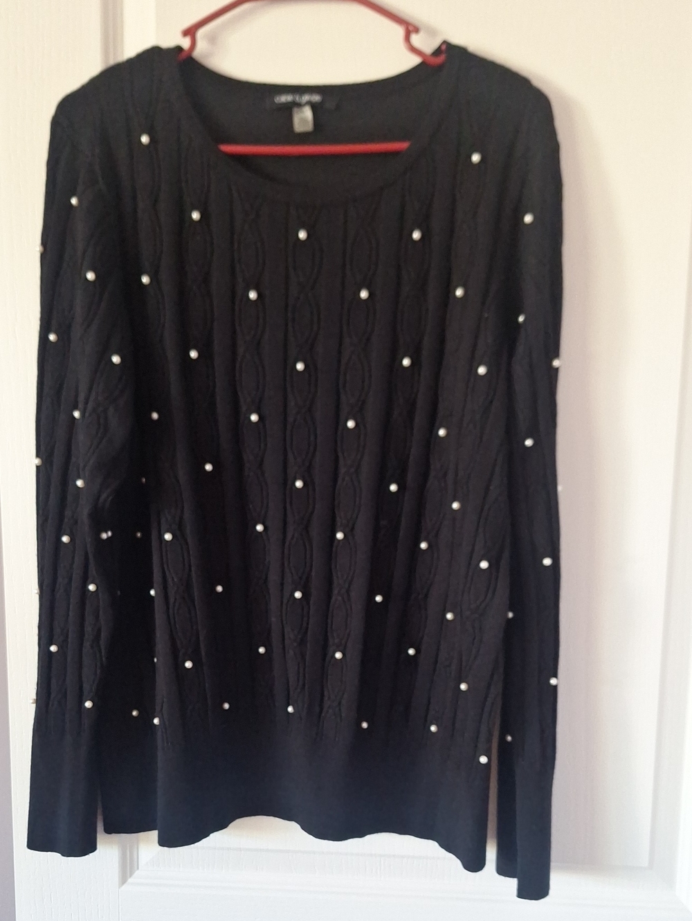 Cable & Gauge Black Pearl-Accent Cable Knit Scoop Neck Sweater